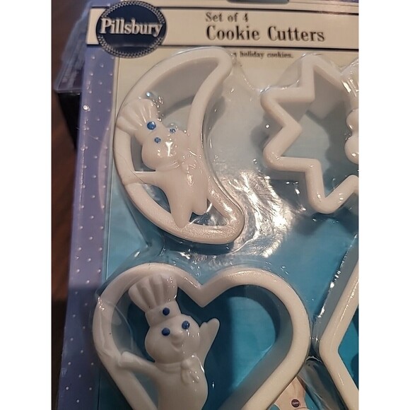 Vintage 1992 Pillsbury Doughboy Set of 4 Cookie Cutters shapes Heart Moon baking - Picture 3 of 12